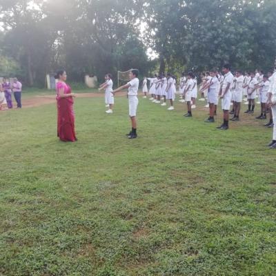 උදෑසන පාසල් ශරීර සුවතා වැඩසටහන